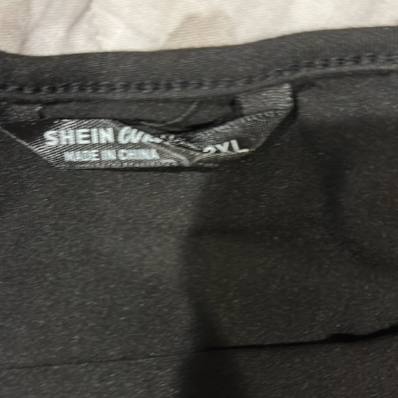 Bundle of Three Tank Tops - Picture 11 of 13